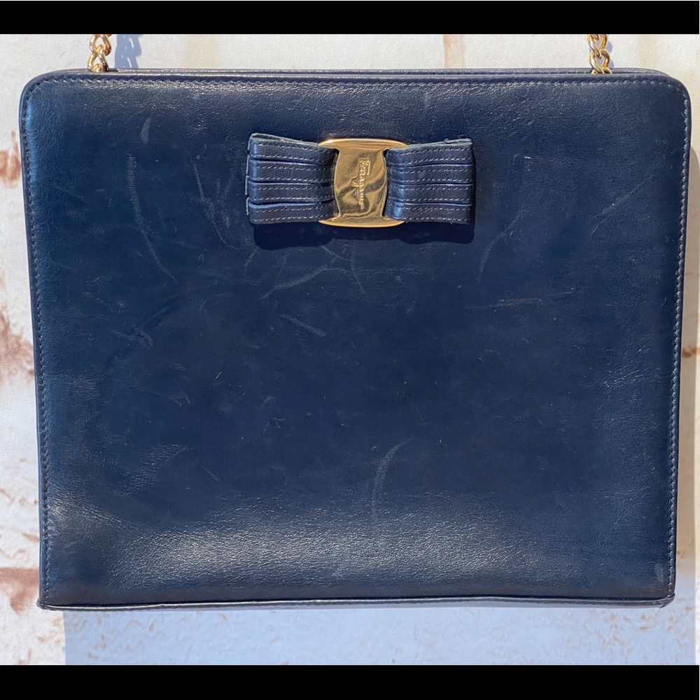 Vintage Salvatore Ferragamo Vara Ribbon Blue Leather Shoulder Bag W Chain Strap